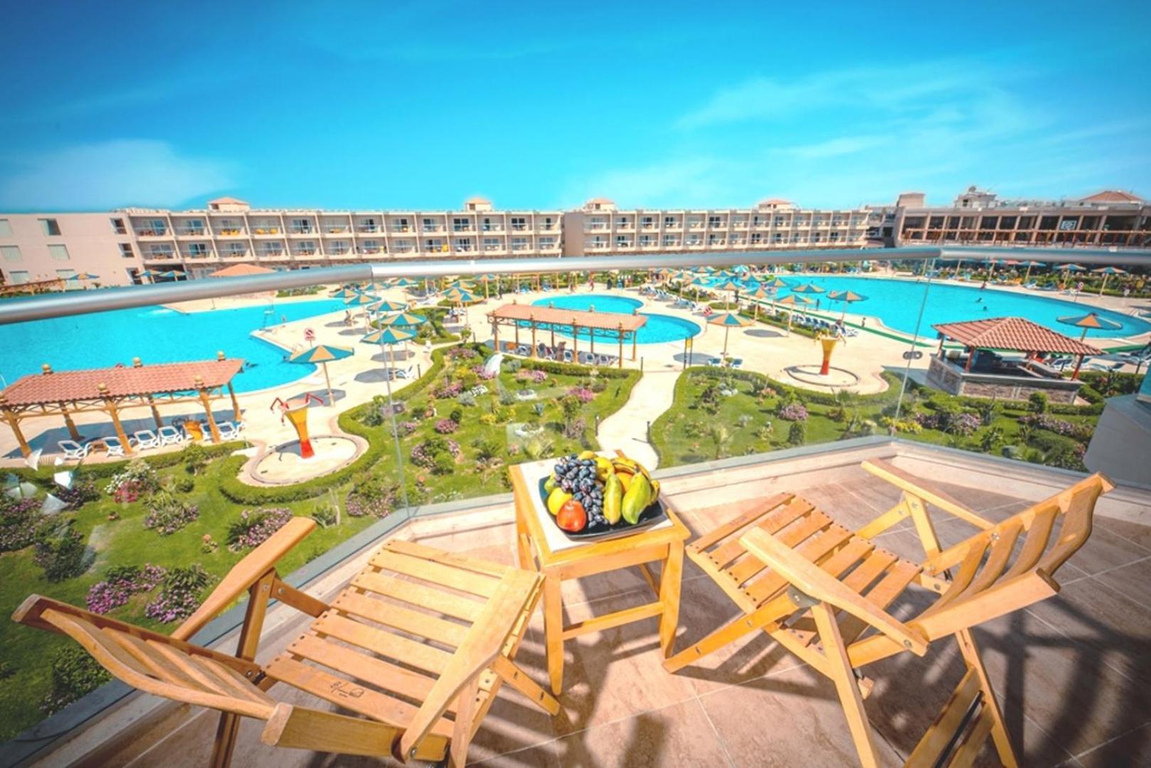Hawaii Paradise Aqua Park Resort - Families And Couples Only Hurghada Exteriör bild