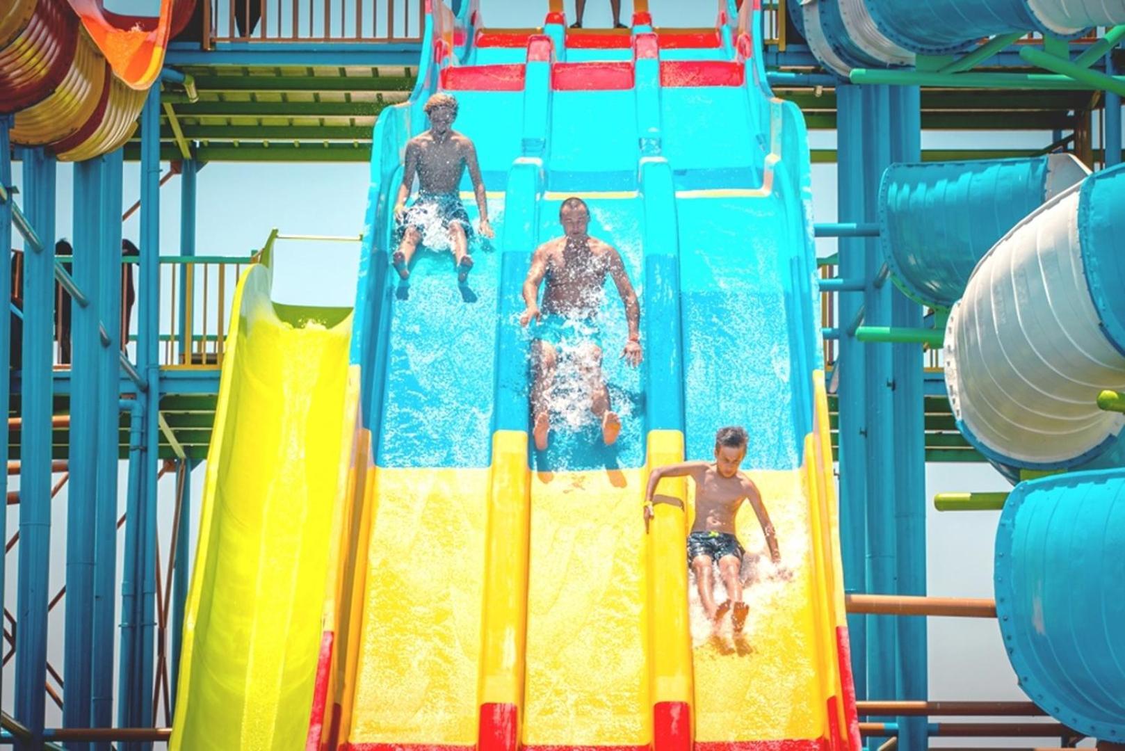 Hawaii Paradise Aqua Park Resort - Families And Couples Only Hurghada Exteriör bild