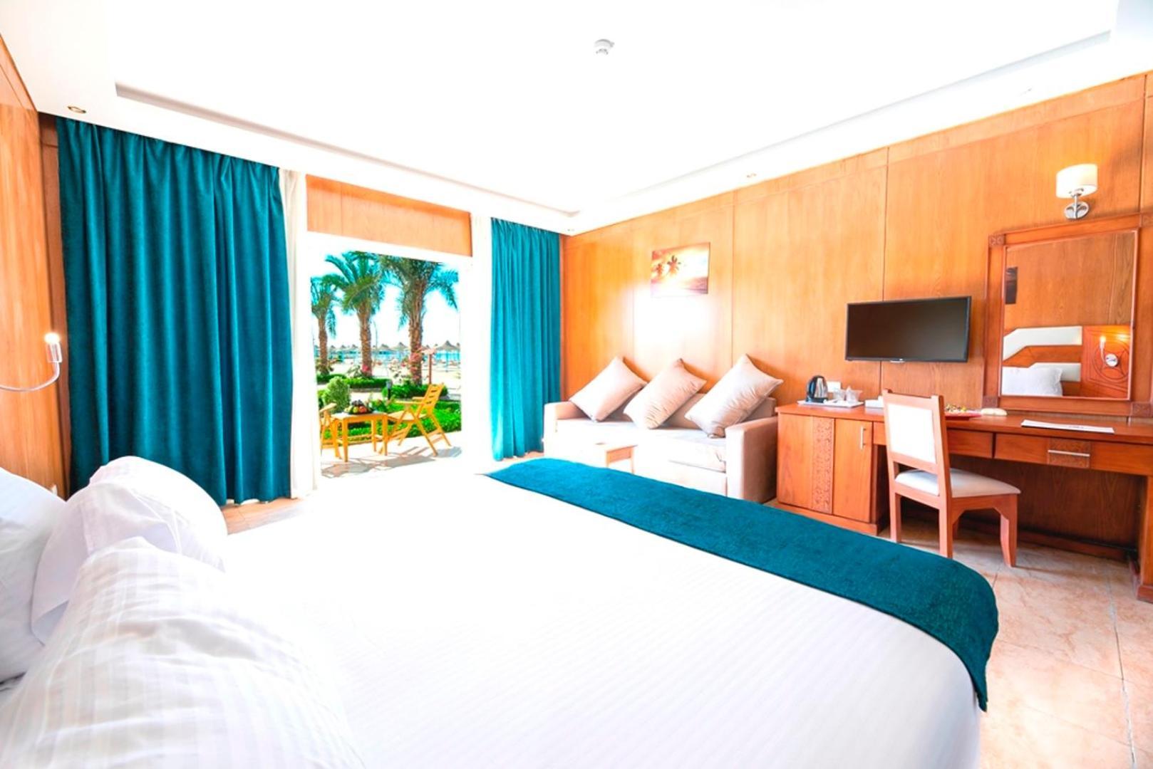 Hawaii Paradise Aqua Park Resort - Families And Couples Only Hurghada Exteriör bild